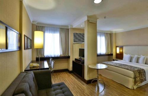 Jardins Apartment | INTERNATIONAL PLAZA INNSiDE ROOFTOP THE VIEW