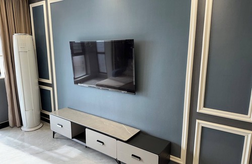 Zhengzhou Apartment | International Travel Suite is ideal for your trip with family, friends or solo.