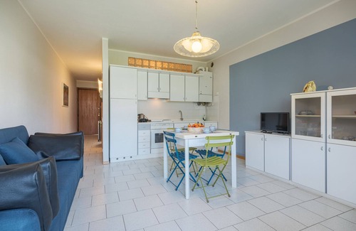 Clusane Apartment | Interno 2 - One Bedroom Apartment, Sleeps 3