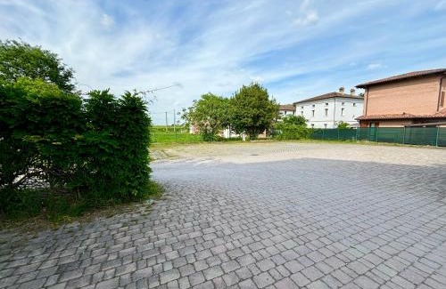 Campogalliano Apartment | Intero appartamento con giardino in Palazzo del 1600