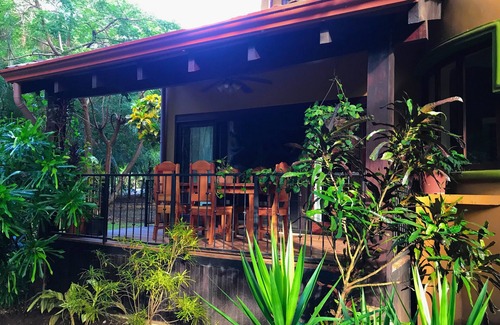 Tamarindo Villa | INTIMATE VILLA WITH POOL MINUTES TO TAMARINDO AND 8 UNIQUELY AMAZING BEACHES