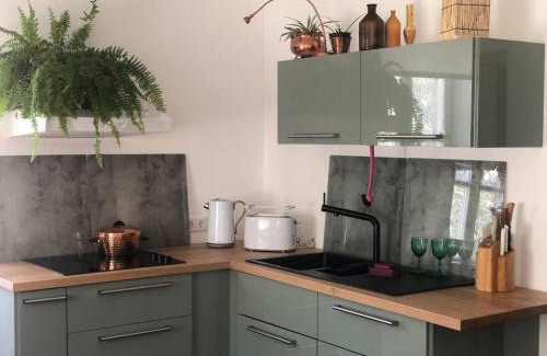 Markt Nordheim Apartment | Into The Green Apartment