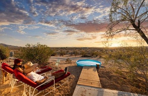 Joshua Tree House | 'Into The Wild' Secluded~ Breathtaking Sunsets~