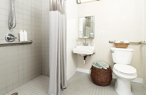FM 1960 Hotel | InTown Suites Extended Stay Houston TX - Cypress Station