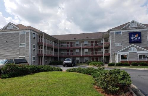 Macon Hotel | InTown Suites Extended Stay Macon GA