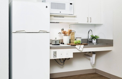 University Place Hotel | InTown Suites Extended Stay Charlotte NC - North Tryon St