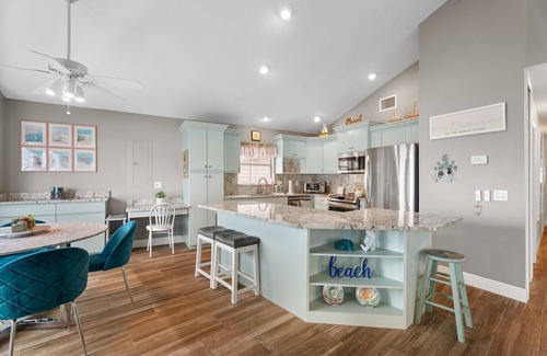 Hutchinson Island South House | Intracoastal Canal Front paradise in this amazing 2 bed 2 bath Beach house