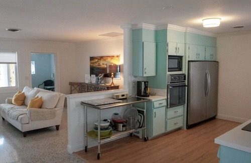 Juno Beach House | Intracoastal Home With Pool, 3 Bedroom 1.5 Bath - PGA Blvd & Ellison Wilson