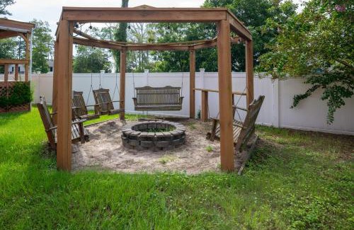 Shallotte House | Intracoastal & Ocean Views - Pool - Laid Back Coastal Living