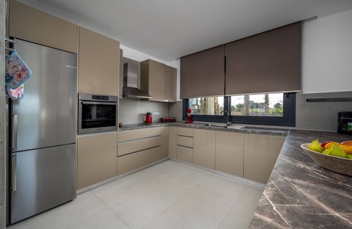 Petaloudes Villa | Introducing our Brand-new Penelope Villa. You can Enjoy the Spectacular Sunsets