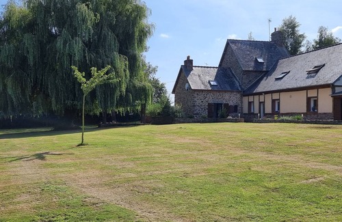 Saint-Ovin House | Introducing Willow Tree Gites . Holidays , Weddings and all events catered for.