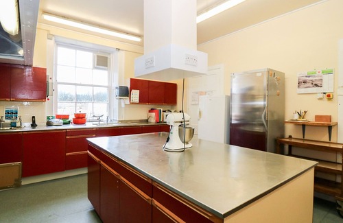 Grantown-on-Spey Cottage | INVERALLAN HOUSE, pet friendly, with open fire in Grantown-On-Spey