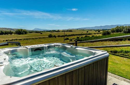 Oturehua Cabin | Inverlair Lodge