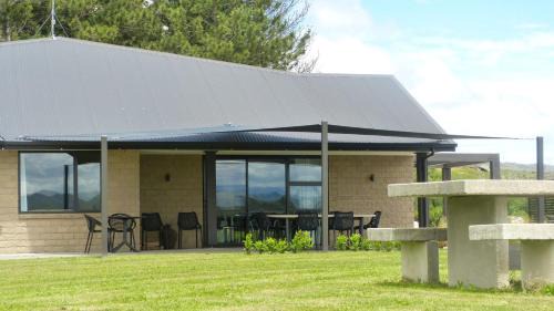Oturehua Cabin | Inverlair Lodge