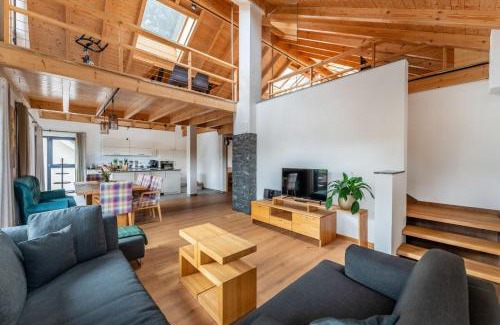 Bad Duerrheim House | INVITA Natur-Chalets - Gruppenurlaub, Events im Schwarzwald - 6 Apartments, 25 Personen
