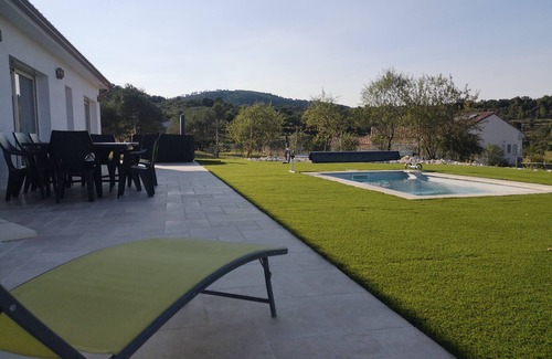 Les Mages Villa | Invitation to travel luminous private villa with swimming pool spa billard