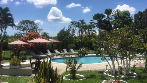 Zona Cafetera Villa | Inviting 14-Bed Villa in Toro Valle del Cauca
