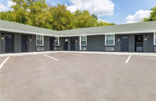 Nashville Apartment | Inviting 1BR 10-Mins to Nashville