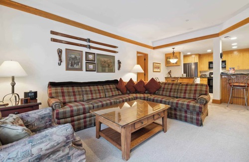 Beaver Creek Condo | "Inviting 2BR Condo at The Charter C350 – Centrally Located with Classic Appeal