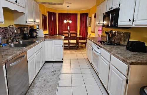 Cordova House | Inviting 4-BR Home with Pool Near Shelby Park Memphis, Private Backyard Oasis.