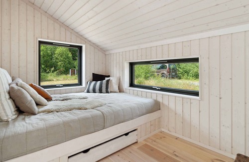 Hasle House | Inviting and bright summer house on Bornholm