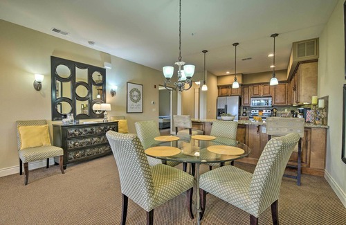 Branson Condo | Inviting Branson Condo w/Outdoor Dining Area