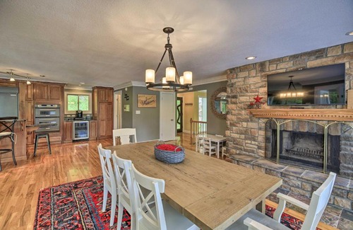 Caryville House | Inviting Family Abode with Dock on Norris Lake!