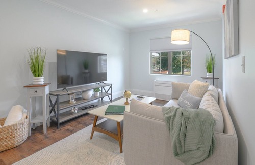 East Lyme Condo | Inviting, Family Friendly, and Relaxing NEW condo.