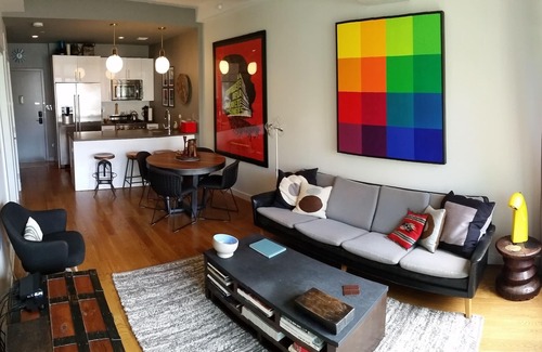 Downtown Brooklyn Apartment | Inviting, Modern 1 Bedroom in Dumbo