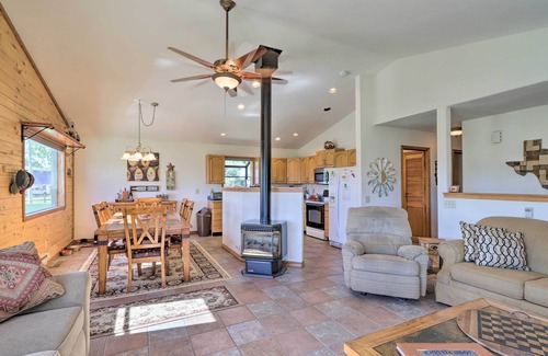 Lake Hatcher Park House | Inviting Pagosa Springs Vacation Home Near Lake!