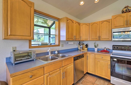 Lake Hatcher Park House | Inviting Pagosa Springs Vacation Home Near Lake!