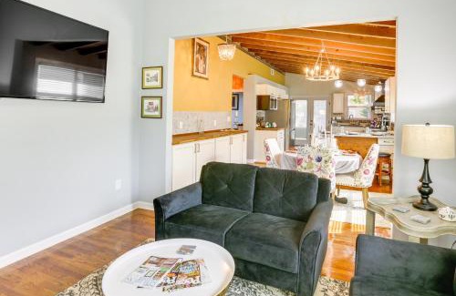 Quincy House | Inviting Quincy Cottage Walk to Historic Downtown