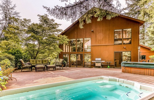 Marcola House | Inviting retreat with central AC, private pool, hot tub, and private W/D
