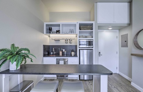 Downtown Apartment | Inviting San Marcos Apartment w/Washer/Dryer