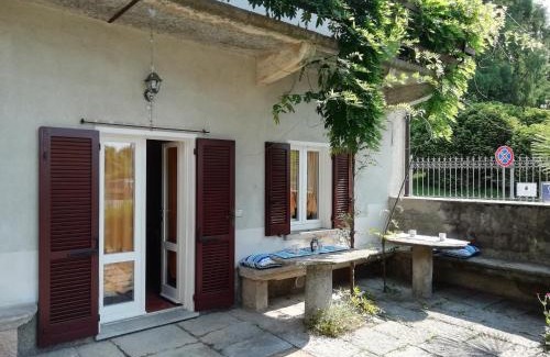 Invorio Apartment | Invorio La Corte