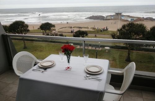 Kingsborough Apartment | Inyoni Rocks Cabanas No 40