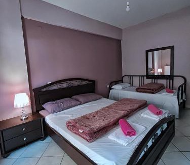 Katsikas Apartment | Ioannina Urban Oasis with Jacuzzi