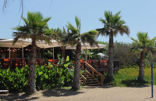 Arcoudi Apartment | Ionion Beach Apartment Hotel