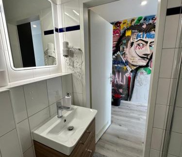 Prague 8 Apartment | IOS ArtPrg