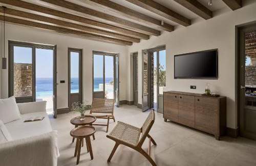 Ios Hotel | Ios Grand Pool Suites