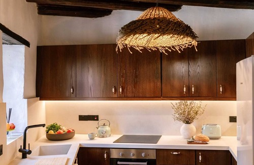 Panagia Cottage | Ioulia’s Cottage by Nomads