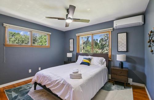 University Heights House | Iowa City 4BR Backyard Walk to Stadium home
