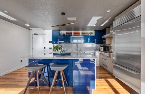 Mann Condo | Iowa River Landing steps to Xtream Arena & Coralville Convention Center