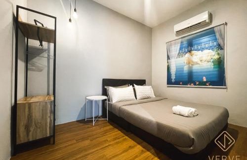 Kampung Melayu Sungai Rapat Villa | Ipoh C Private Club House by Verve EECH109