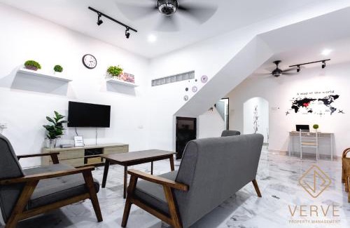 Ipoh House | Ipoh Deluxe Family Home by Verve (14 Pax) EECH04