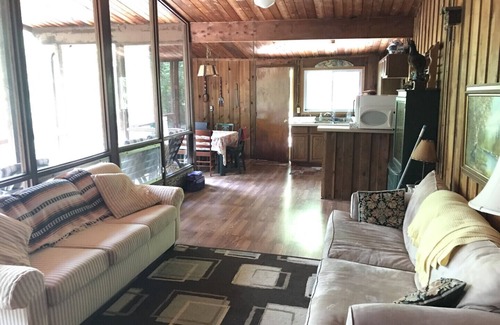 Lambton Shores House | Ipperwash Beach Cottage