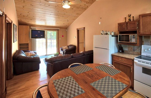 Lambton Shores Cottage | Ipperwash bliss sleep 5 hear the waves ☀️🌊