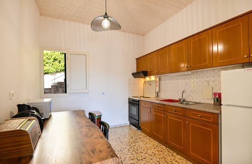 Agios Stefanos Apartment | Irena: Corfu Apartment for Getaways - 2-bed Oasis with Views