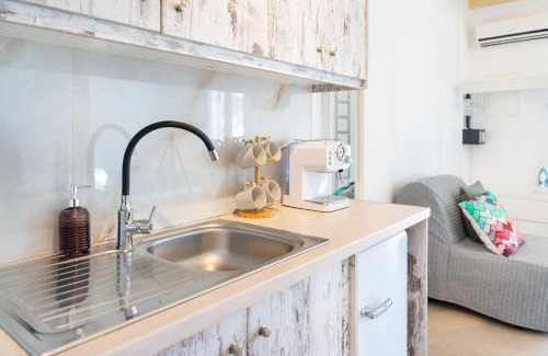 Tourlos Apartment | Irene's Studio