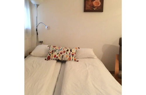 Ra'ananna Condo | Irene's studioflat, Raanana Center